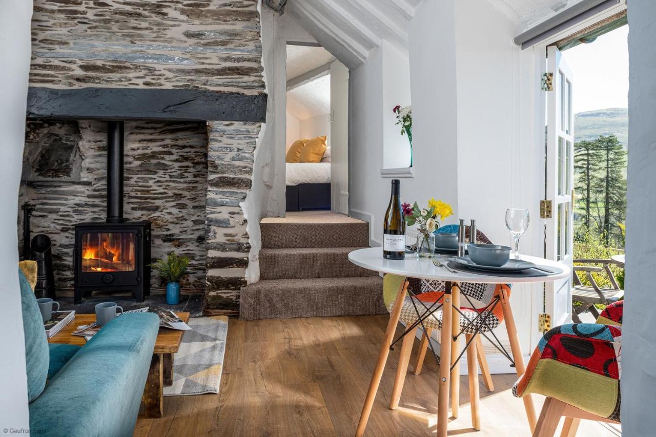 Farmhouse & Cottage At Geufron Farm - Dog Friendly Bryn-crug Εξωτερικό φωτογραφία