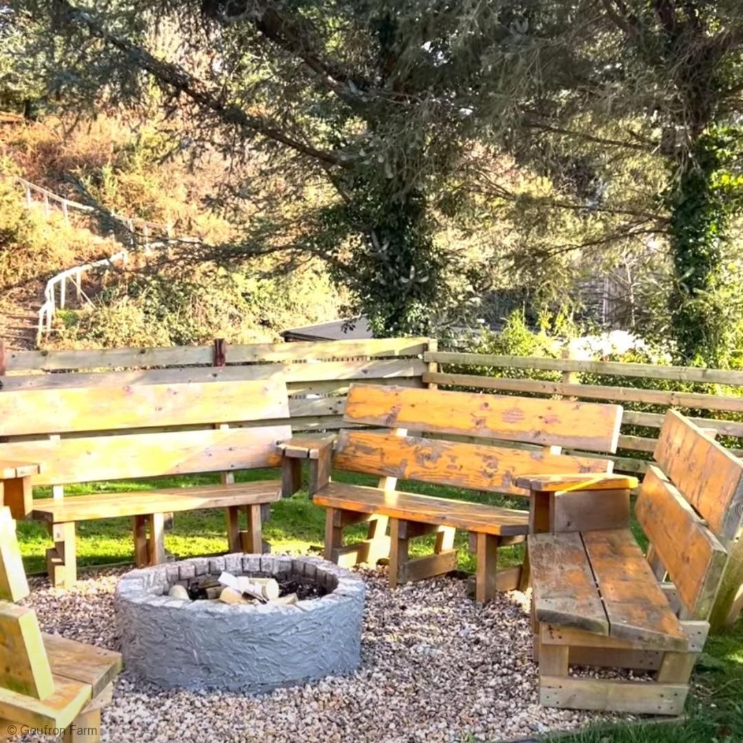 Farmhouse & Cottage At Geufron Farm - Dog Friendly Bryn-crug Εξωτερικό φωτογραφία